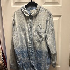 American Eagle Outfitters Faded Blue Casual Shirt